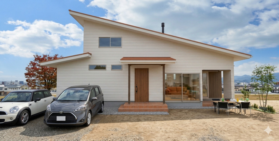 【須坂市完成見学会】ネコと暮らす23坪の平屋。「ワイン」「植物」「クラフト」を楽しむ土間サロン