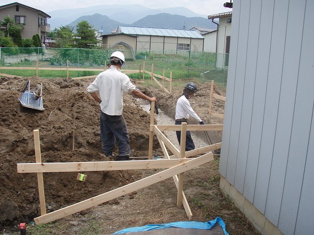 基礎工事