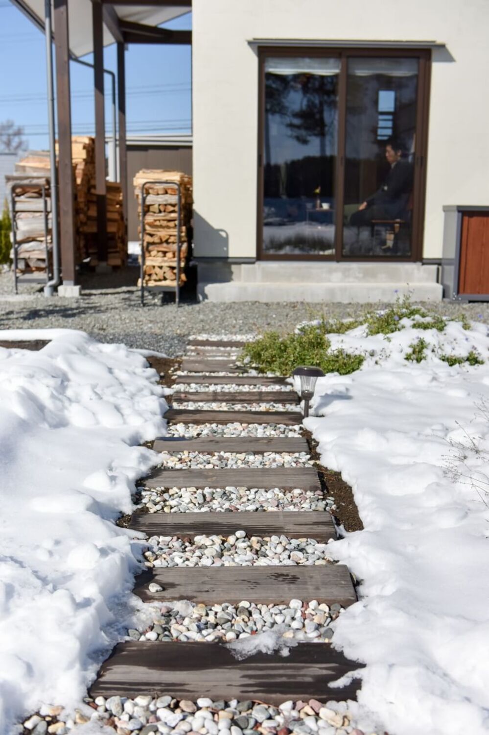 八ヶ岳の山すその家