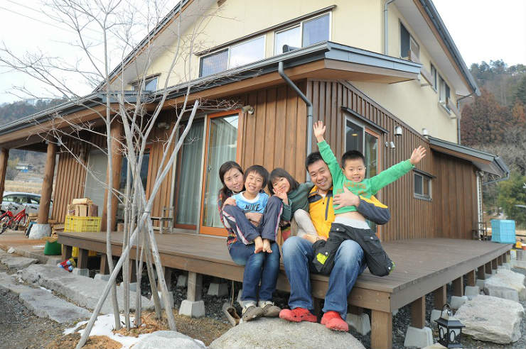 先代の想いを継ぎ、家族の歴史を刻む、“自山自消”の家づくり