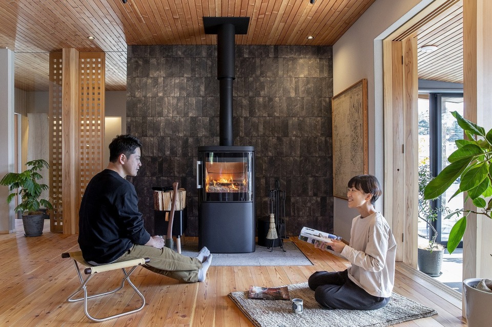 【展示場で実演】信州の冬が楽しみになる！? 体験と解説で分かる薪ストーブセミナー