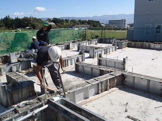 基礎立ち上がり工事