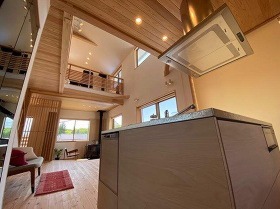CUBEキッチンを囲みながら楽しむ住まい