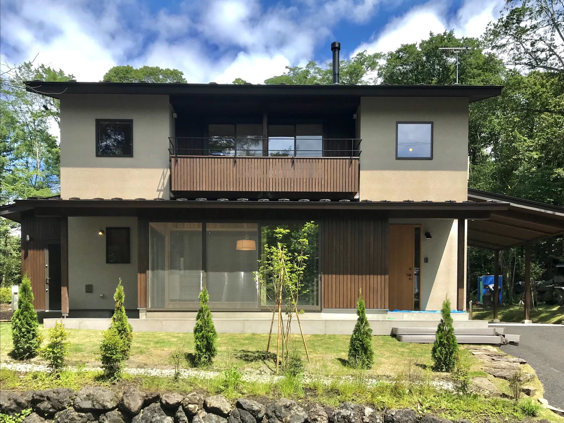 軽井沢建売住宅 土間サロンで贅沢な週末を楽しむ家 翠ヶ丘別荘地 古宿 22年3月完成予定 軽井沢建売住宅 中軽井沢北エリア 長野県軽井沢 町の建売住宅 土地探しなら工房信州 レア土地 の情報をご紹介 軽井沢建売住宅 土間サロンで贅沢な週末を楽しむ家 翠ヶ丘別荘地 古宿 22年3月完成予定 軽井沢建売住宅 中軽井沢北エリア 長野県軽井沢 町の建売住宅 土地探しなら工房信州 レア土地 の情報をご紹介