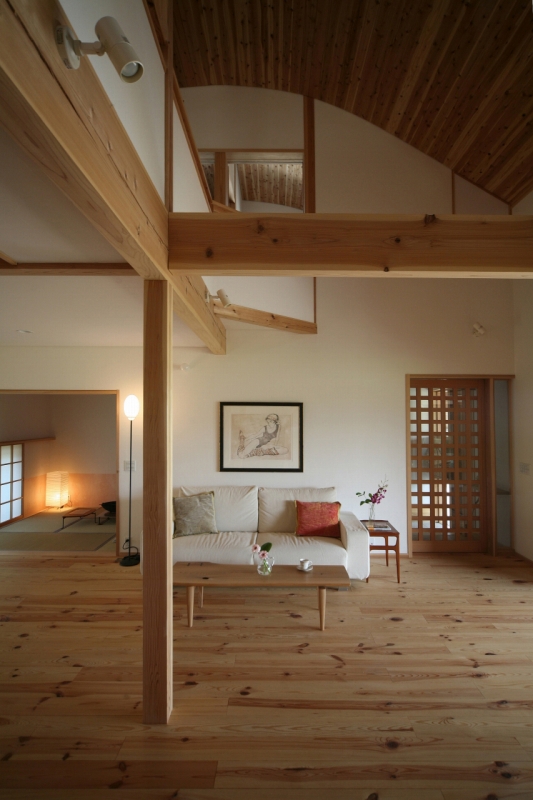 木造住宅の特徴とは?メリット・デメリットや実例を4選ご紹介 木造住宅のメリット・デメリットは?耐用年数や耐震性についても解説 長野県・信州への ...