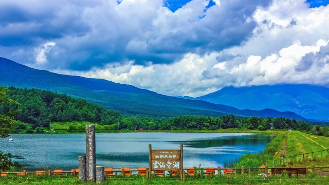 飯綱町の霊仙寺湖